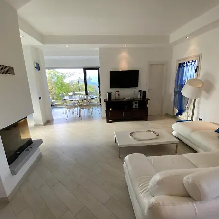 度假居 Casa Motta - Great Apartment, Lakeview And Shared Pool 斯特雷萨